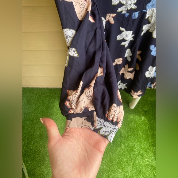 ASTR dress! - Picture 5 of 5